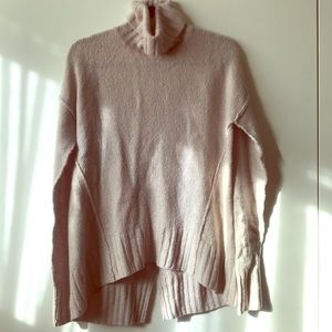 Brochu Walker turtle neck pullover ✨